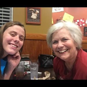 Meet your Posher, Pamela